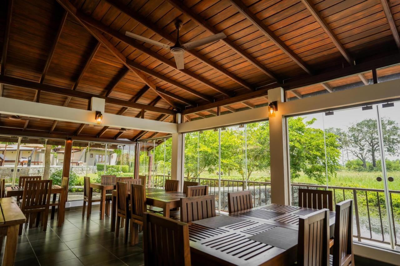 Malala Retreat Hotel Хамбантота Екстериор снимка
