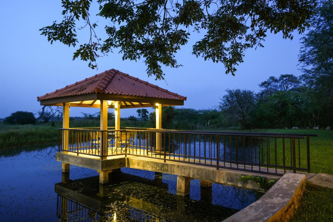 Malala Retreat Hotel Хамбантота Екстериор снимка